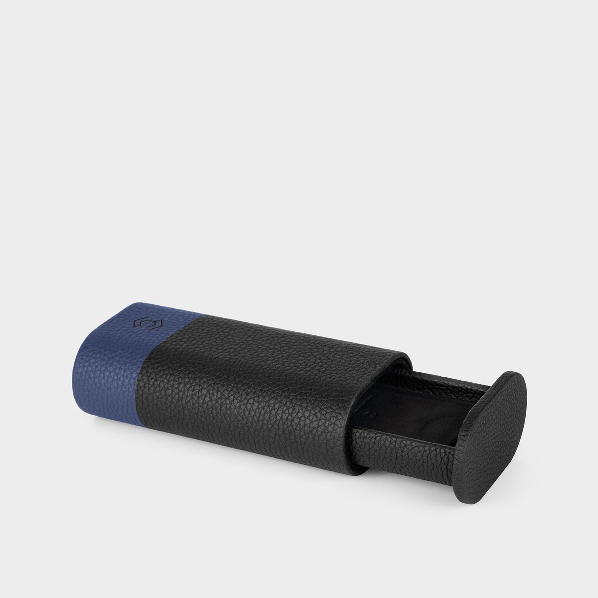 OSCAR 1 TALL WATCH ROLL – BLACK-SAPPHIRE